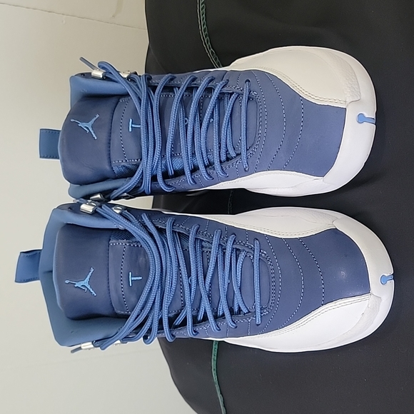 Jordans - Picture 4 of 4